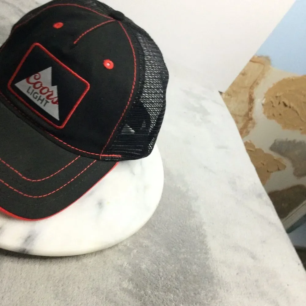 Coors Light Beer Trucker Hat Cap Black Red‎ Strapback Adjustable Mesh Back